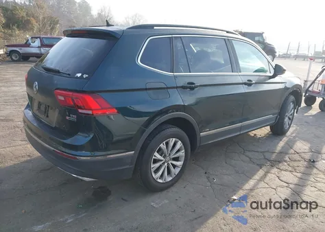 2018 Volkswagen Tiguan 2.0T Se/2.0T Sel z USA, uszkodzony, nr VIN 3VV2B7AX9JM035014